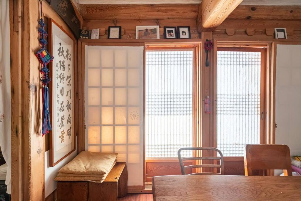Namhyundang - Hanok Korean Traditional House Сеул Экстерьер фото